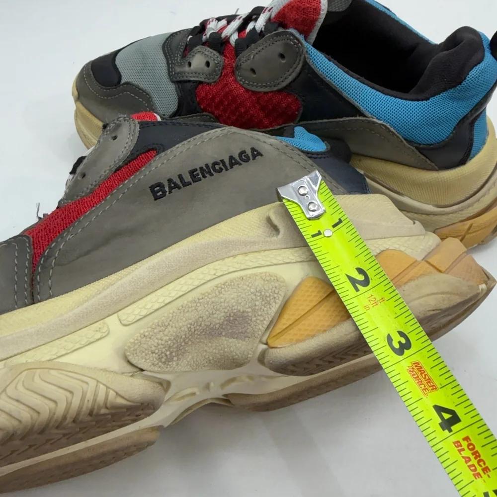 Balenciaga sneakers - Picture 7 of 9